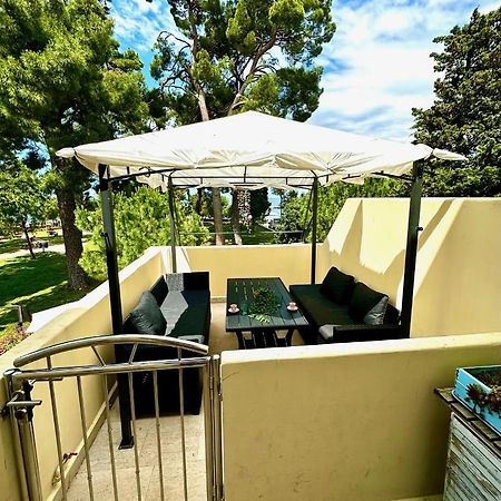 Mirta Deluxe Superior 5 Star Apartment, Your Piece Of Heaven By The Sea & Park, With Sea & Park View Novigrad Istria Buitenkant foto