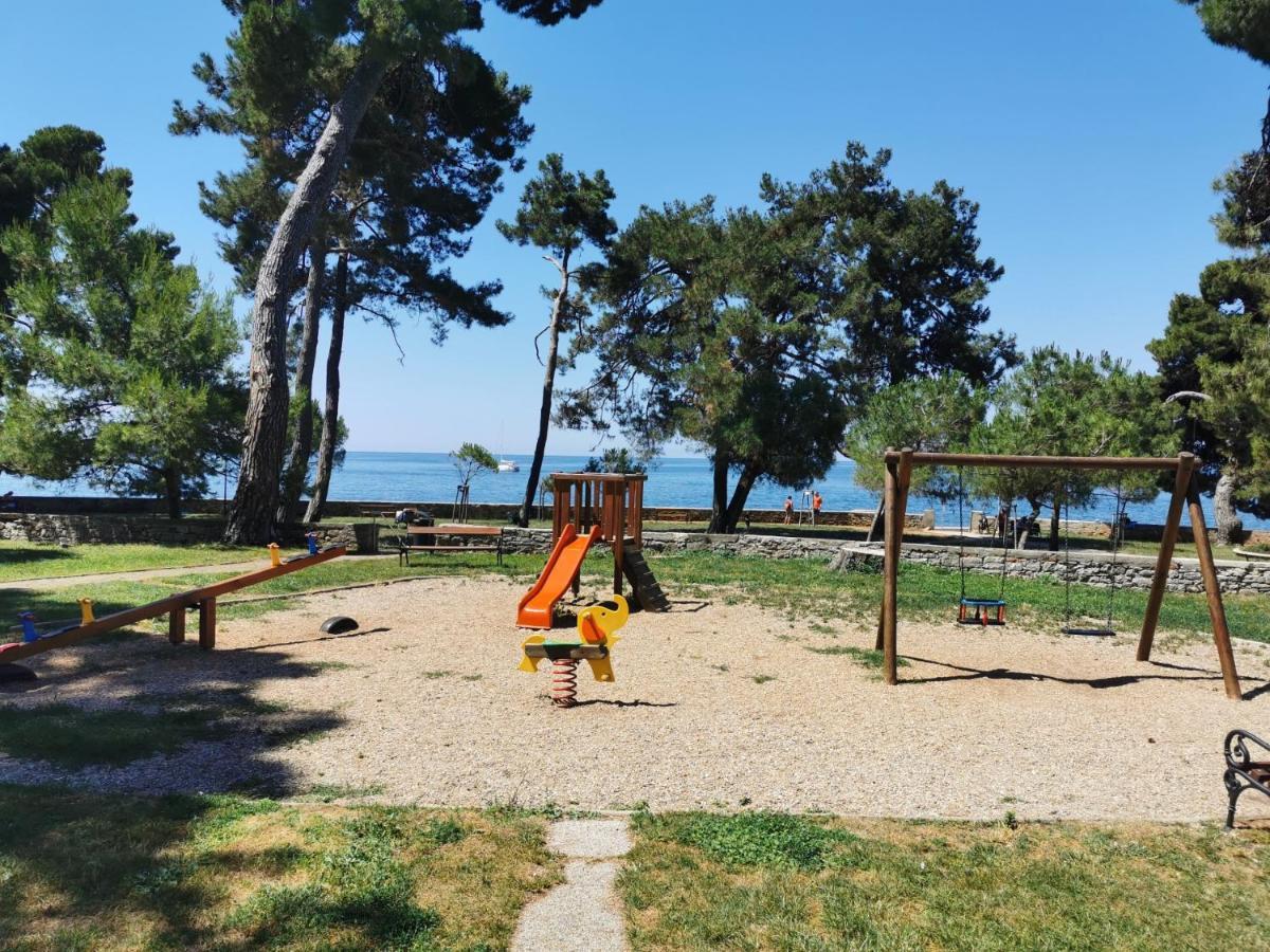 Mirta Deluxe Superior 5 Star Apartment, Your Piece Of Heaven By The Sea & Park, With Sea & Park View Novigrad Istria Buitenkant foto